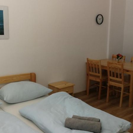 Apartmány Orlík - Loužek Milesov Exteriér fotografie