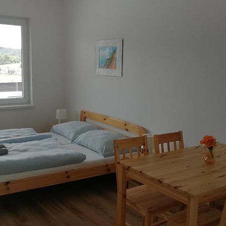 Apartmány Orlík - Loužek Milesov Exteriér fotografie