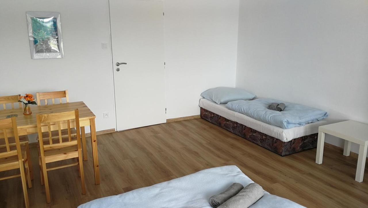 Apartmány Orlík - Loužek Milesov Exteriér fotografie